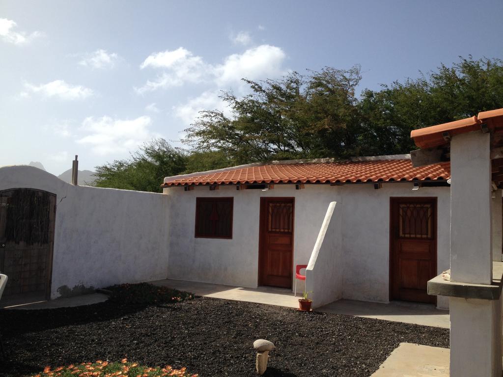 منديلو Villa Morabeza Guest House المظهر الخارجي الصورة